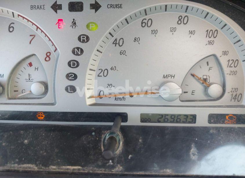 Photo 7 of 2004 Toyota Camry SE (VIN 4T1BE32K74U345949)