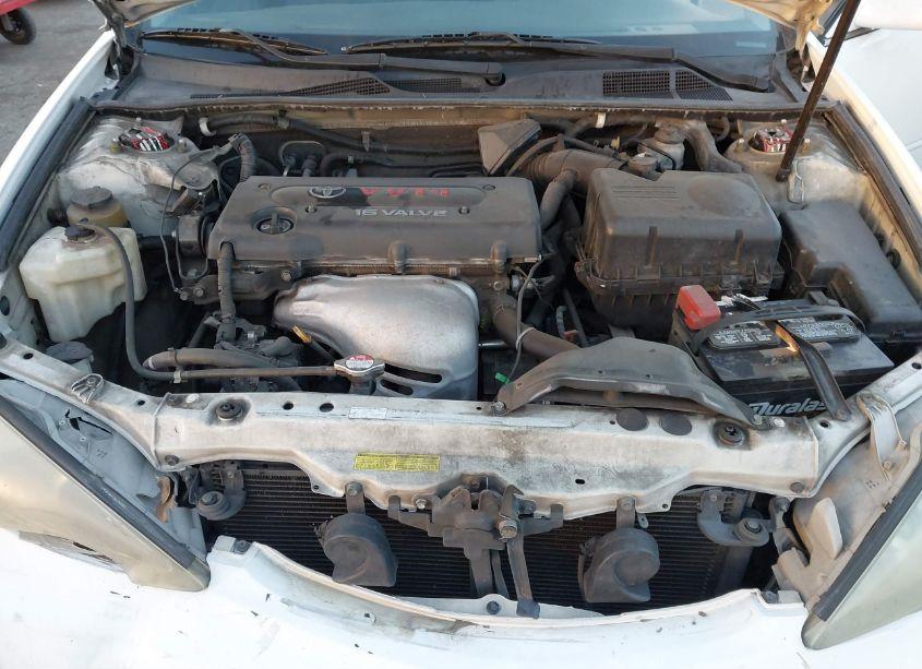 Photo 10 of 2004 Toyota Camry LE (VIN 4T1BE32K74U364498)