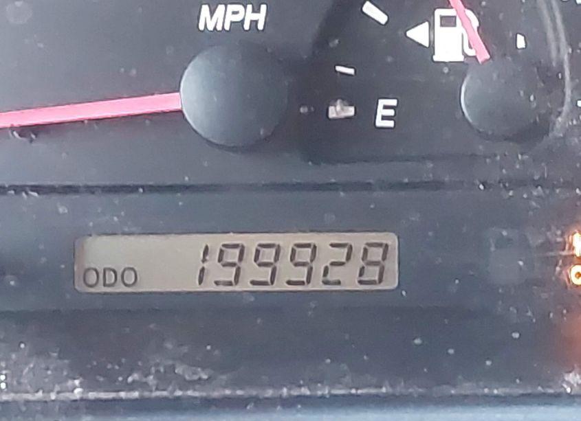 Photo 15 of 2004 Toyota Camry LE (VIN 4T1BE32K74U364498)