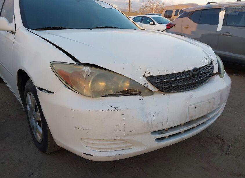 Photo 6 of 2004 Toyota Camry LE (VIN 4T1BE32K74U364498)