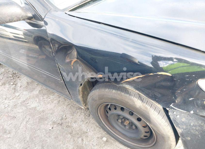 Photo 13 of 2004 Toyota Camry LE (VIN 4T1BE32K74U377378)