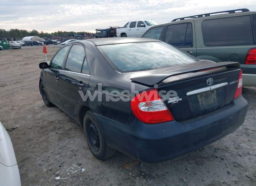 Photo 3 of 2004 Toyota Camry LE (VIN 4T1BE32K74U377378)