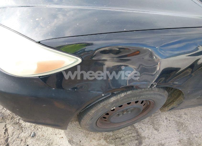 Photo 6 of 2004 Toyota Camry LE (VIN 4T1BE32K74U377378)