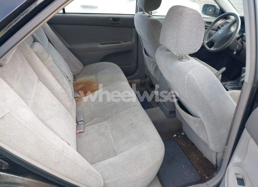 Photo 8 of 2004 Toyota Camry LE (VIN 4T1BE32K74U377378)