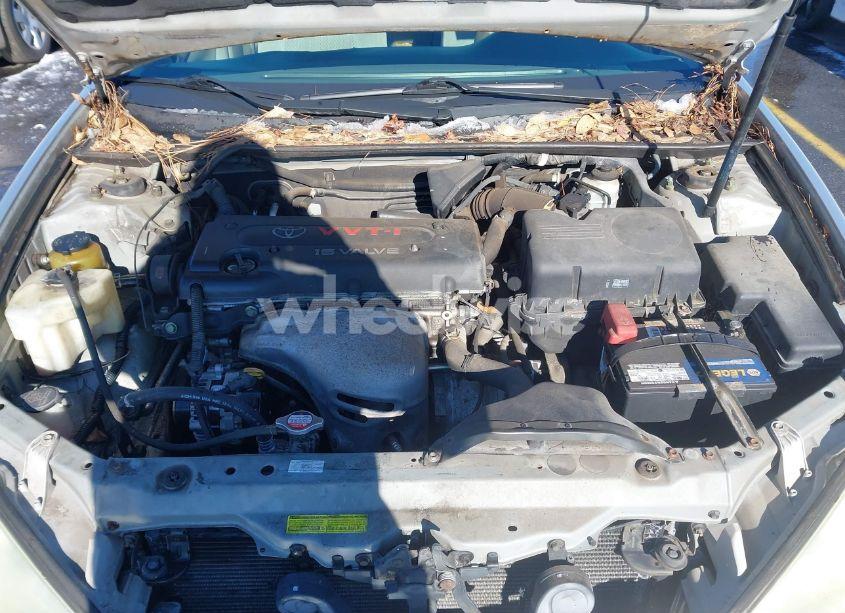 Photo 10 of 2004 Toyota Camry LE (VIN 4T1BE32K74U824713)