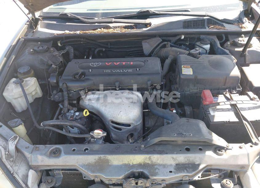 Photo 10 of 2004 Toyota Camry LE (VIN 4T1BE32K74U843360)