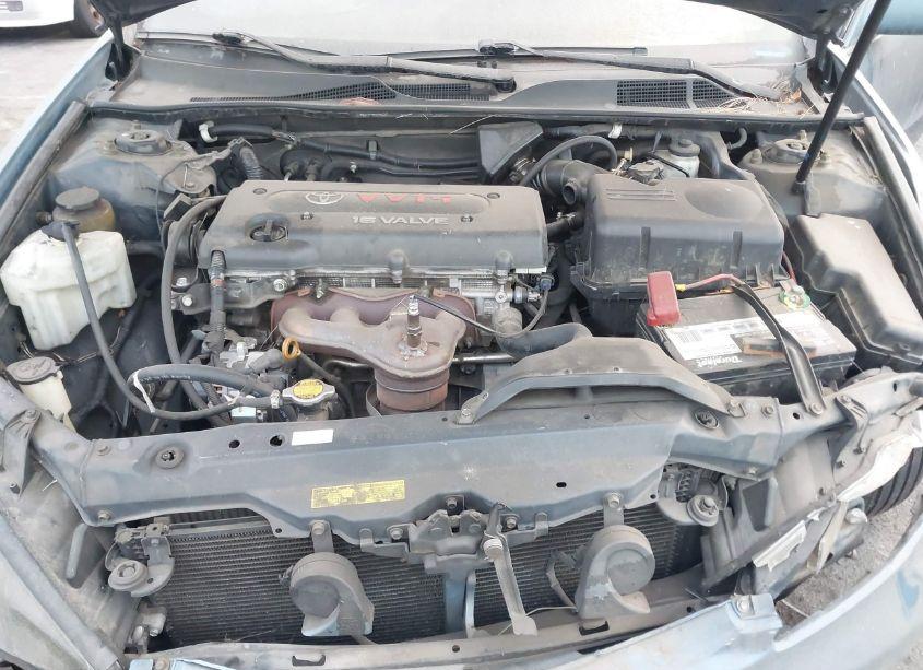 Photo 10 of 2004 Toyota Camry LE (VIN 4T1BE32K74U853435)