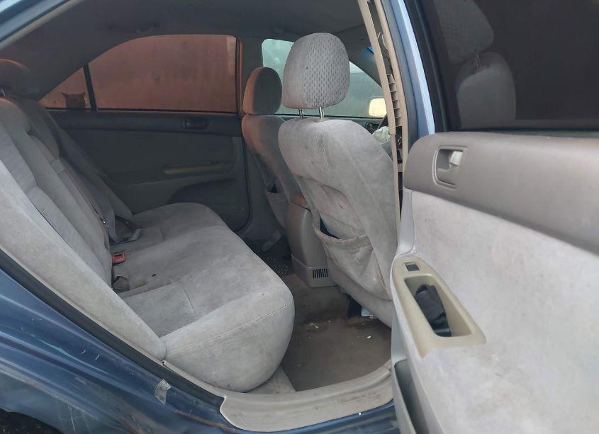 Photo 8 of 2004 Toyota Camry LE (VIN 4T1BE32K74U853435)