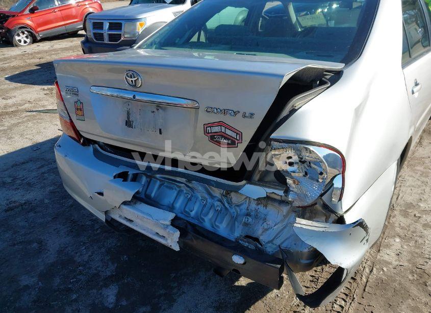 Photo 6 of 2004 Toyota Camry LE (VIN 4T1BE32K74U884460)