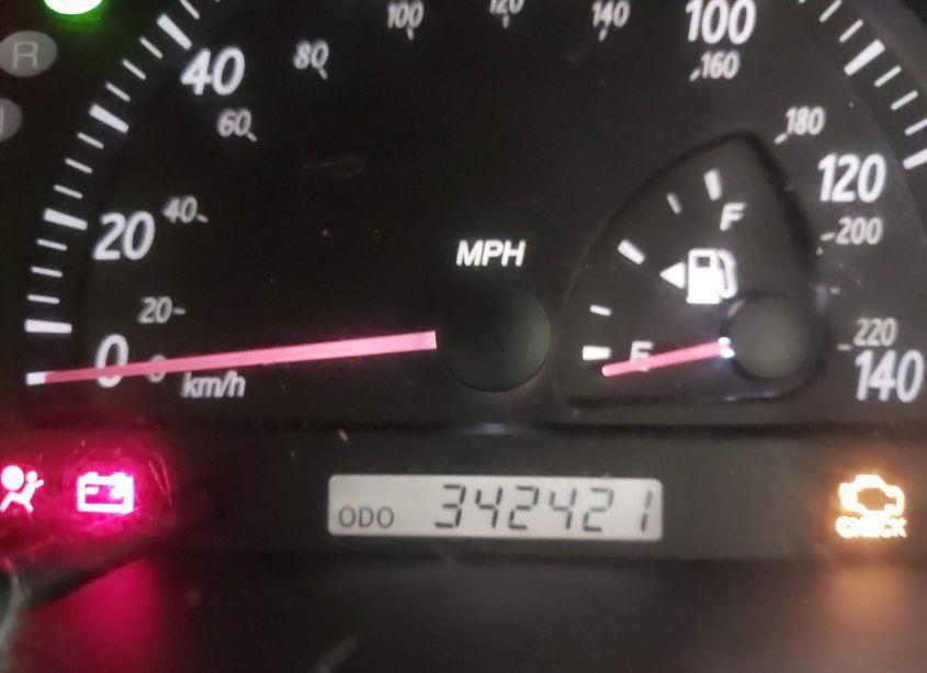 Photo 15 of 2004 Toyota Camry LE (VIN 4T1BE32K74U889450)