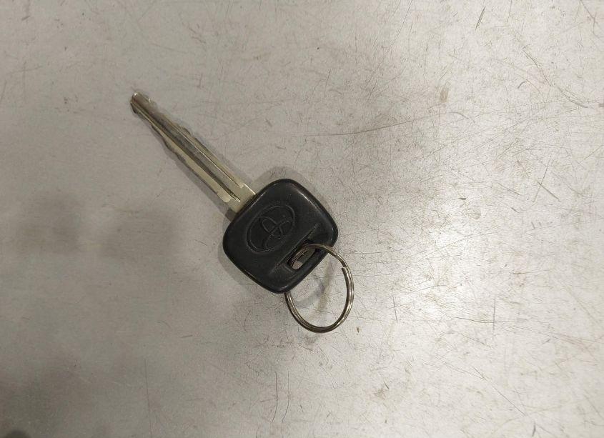 Photo 11 of 2004 Toyota Camry LE (VIN 4T1BE32K74U900995)