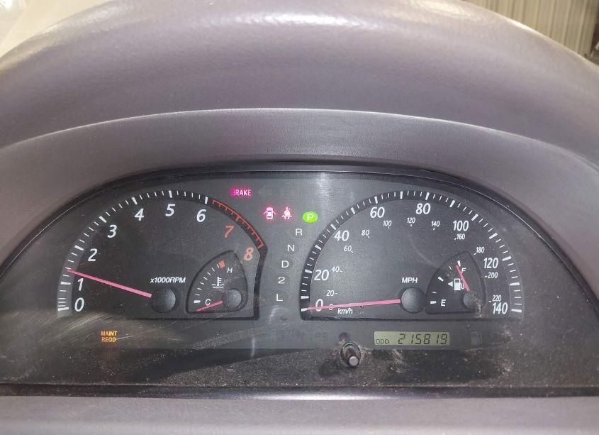 Photo 7 of 2004 Toyota Camry LE (VIN 4T1BE32K74U900995)