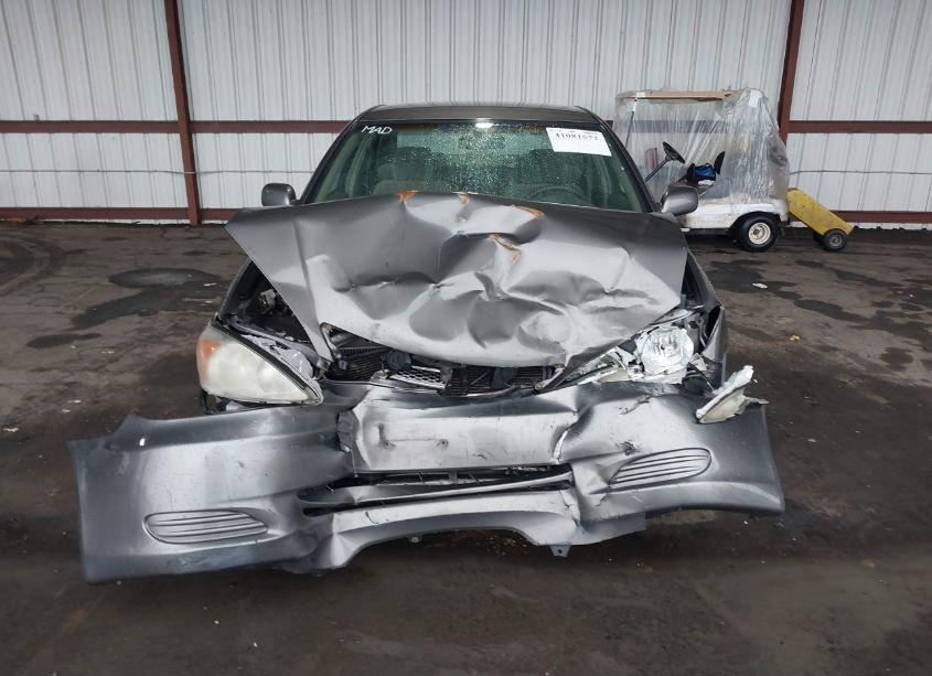 Photo 12 of 2004 Toyota Camry LE (VIN 4T1BE32K74U920146)