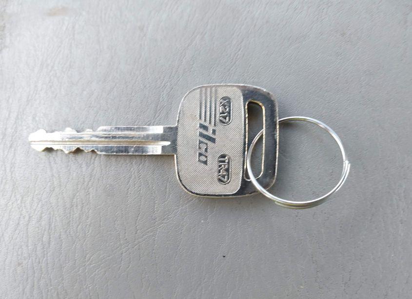 Photo 11 of 2004 Toyota Camry LE (VIN 4T1BE32K74U929543)