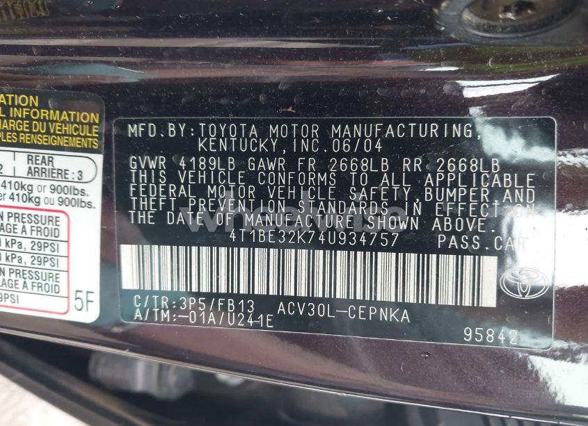 Photo 9 of 2004 Toyota Camry LE (VIN 4T1BE32K74U934757)