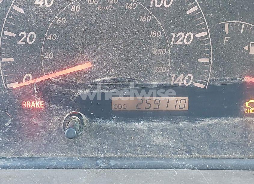 Photo 16 of 2005 Toyota Camry LE (VIN 4T1BE32K75U017156)