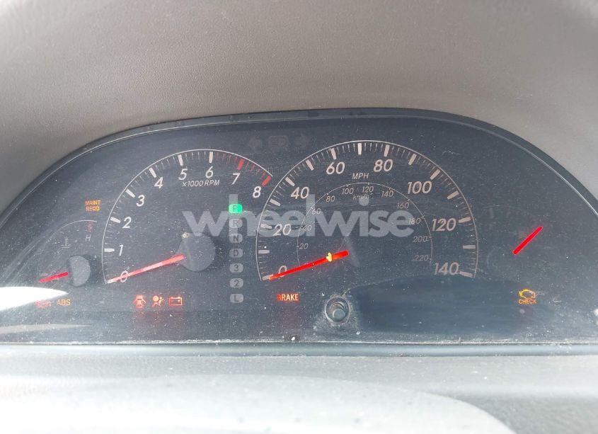 Photo 7 of 2005 Toyota Camry LE (VIN 4T1BE32K75U021742)