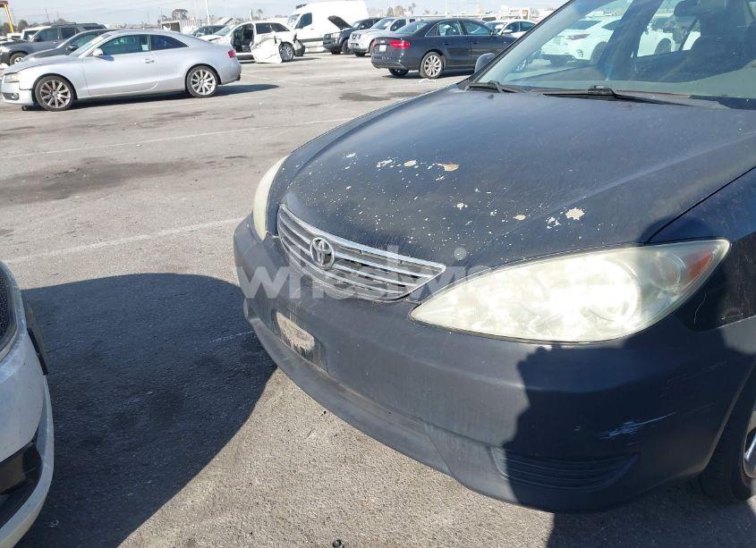 Photo 6 of 2005 Toyota Camry LE (VIN 4T1BE32K75U022695)