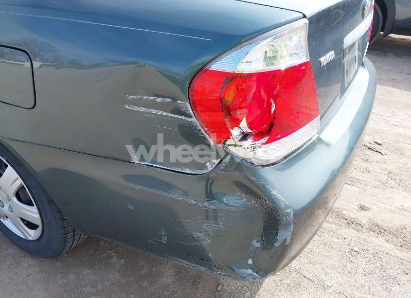 Photo 6 of 2005 Toyota Camry LE (VIN 4T1BE32K75U026262)