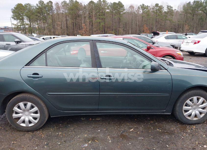 Photo 13 of 2005 Toyota Camry LE (VIN 4T1BE32K75U054143)