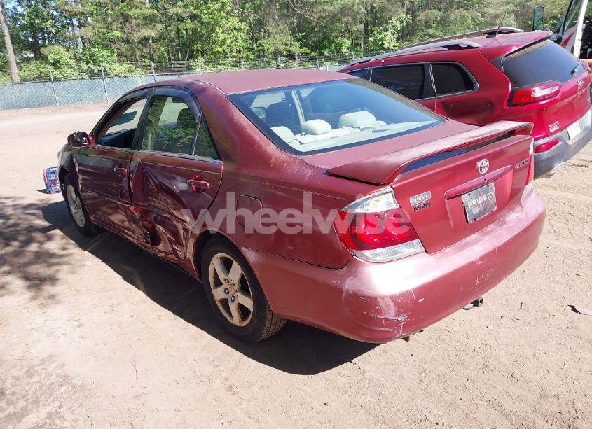 Photo 3 of 2005 Toyota Camry SE (VIN 4T1BE32K75U095467)