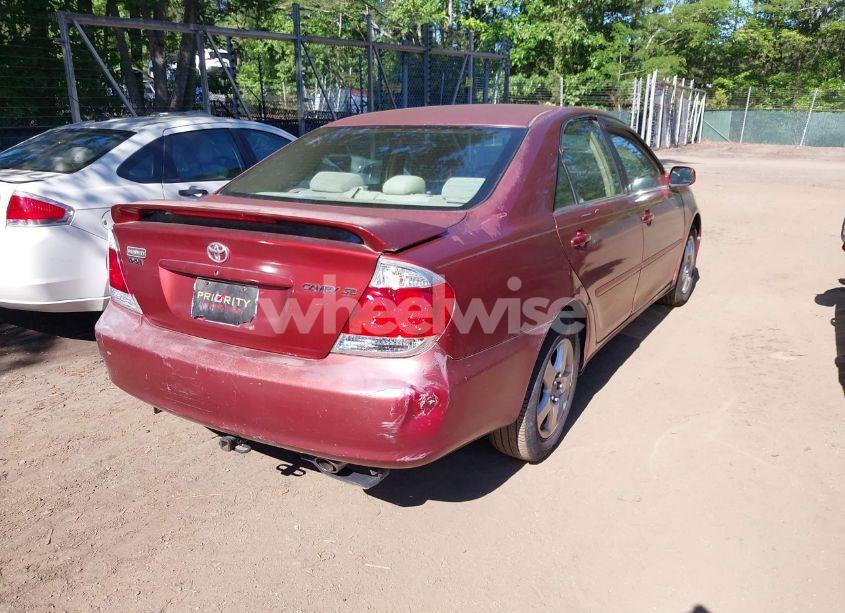 Photo 4 of 2005 Toyota Camry SE (VIN 4T1BE32K75U095467)