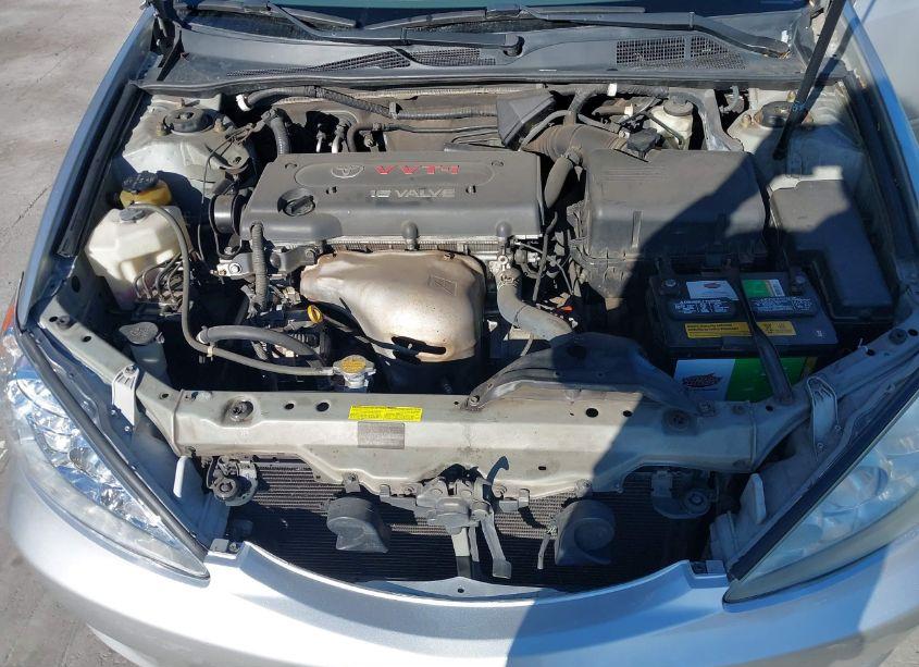 Photo 10 of 2005 Toyota Camry STD (VIN 4T1BE32K75U420120)