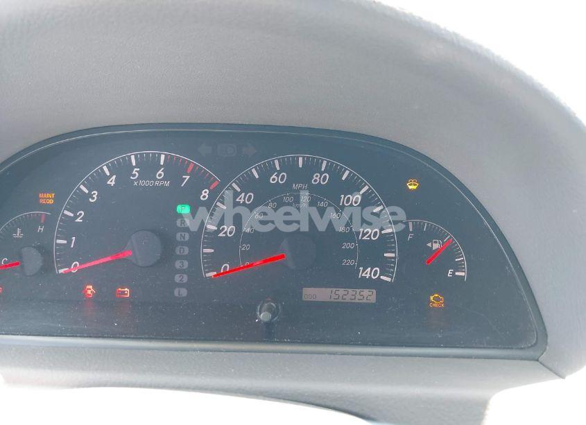 Photo 7 of 2005 Toyota Camry LE (VIN 4T1BE32K75U572107)