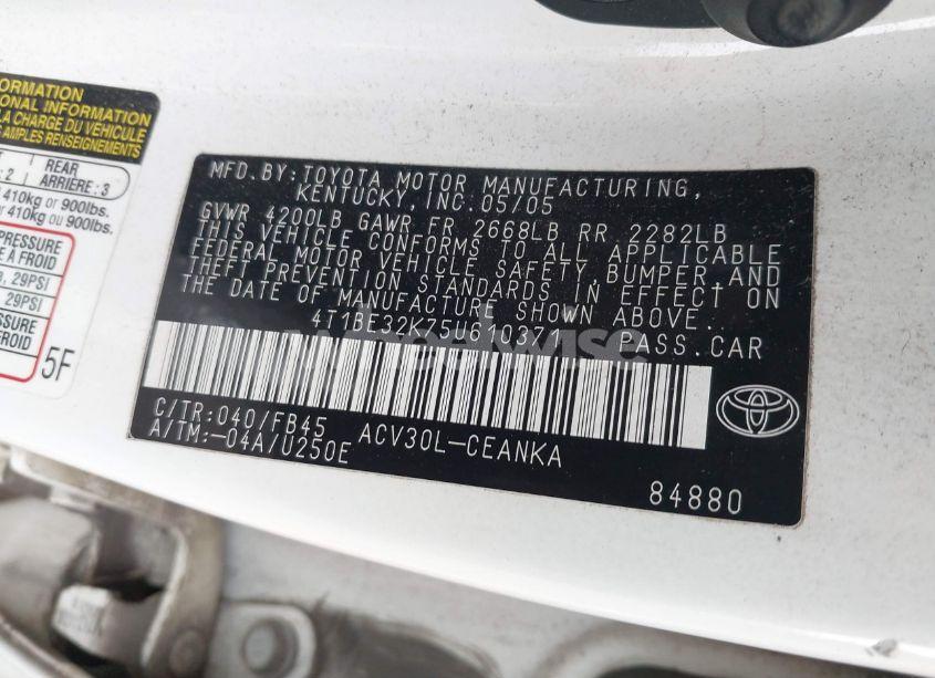 Photo 9 of 2005 Toyota Camry LE/XLE/SE (VIN 4T1BE32K75U610371)