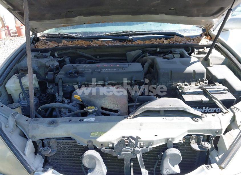 Photo 10 of 2005 Toyota Camry LE (VIN 4T1BE32K75U627087)