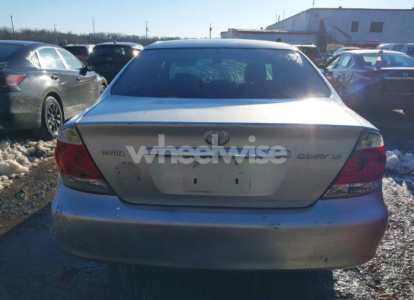 Photo 16 of 2005 Toyota Camry LE (VIN 4T1BE32K75U946246)