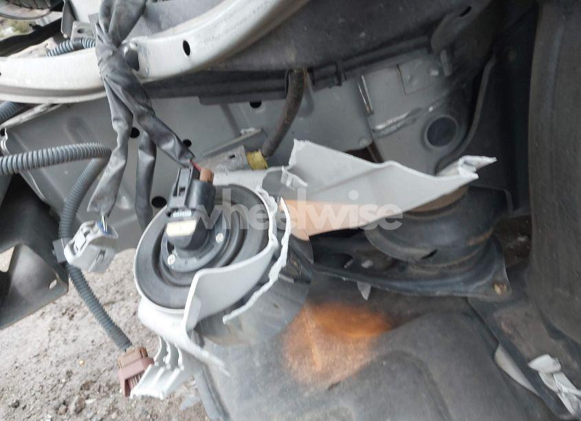 Photo 17 of 2005 Toyota Camry LE (VIN 4T1BE32K75U960759)