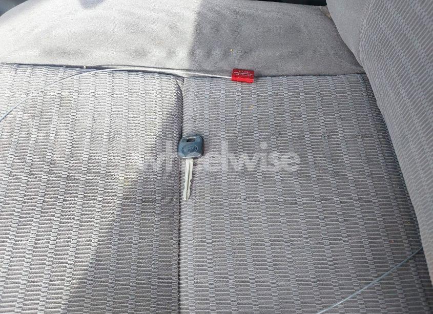 Photo 11 of 2005 Toyota Camry LE (VIN 4T1BE32K75U968585)
