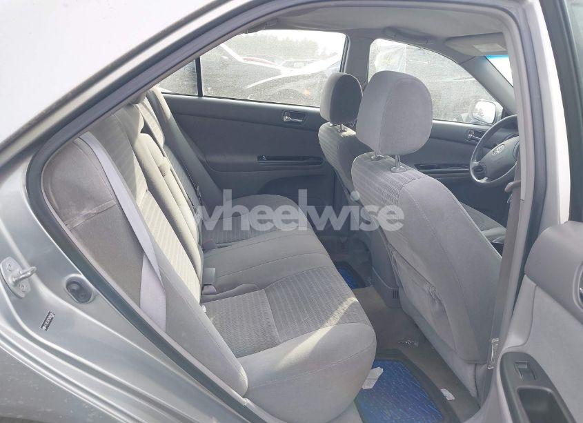 Photo 8 of 2005 Toyota Camry LE (VIN 4T1BE32K75U968585)