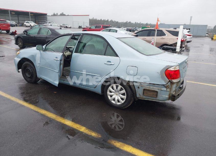 Photo 3 of 2005 Toyota Camry LE (VIN 4T1BE32K75U969333)