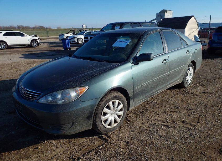 Photo 2 of 2006 Toyota Camry LE (VIN 4T1BE32K76U121227)