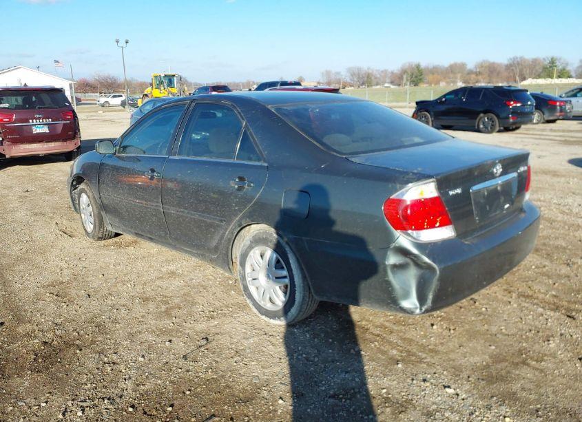 Photo 3 of 2006 Toyota Camry LE (VIN 4T1BE32K76U121227)