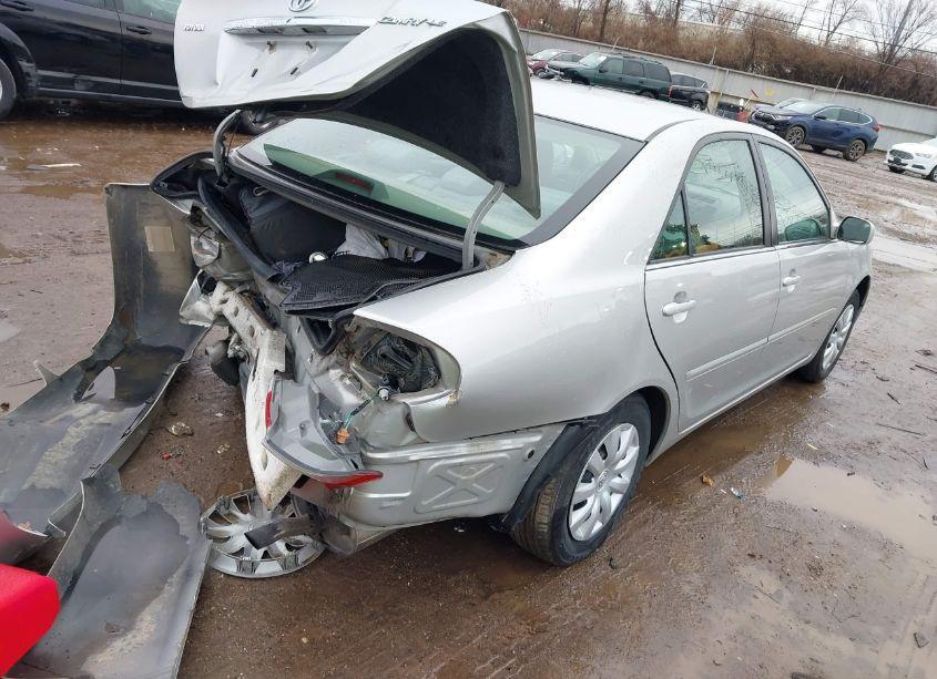 Photo 4 of 2006 Toyota Camry LE (VIN 4T1BE32K76U160495)