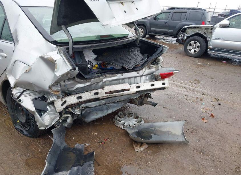 Photo 6 of 2006 Toyota Camry LE (VIN 4T1BE32K76U160495)