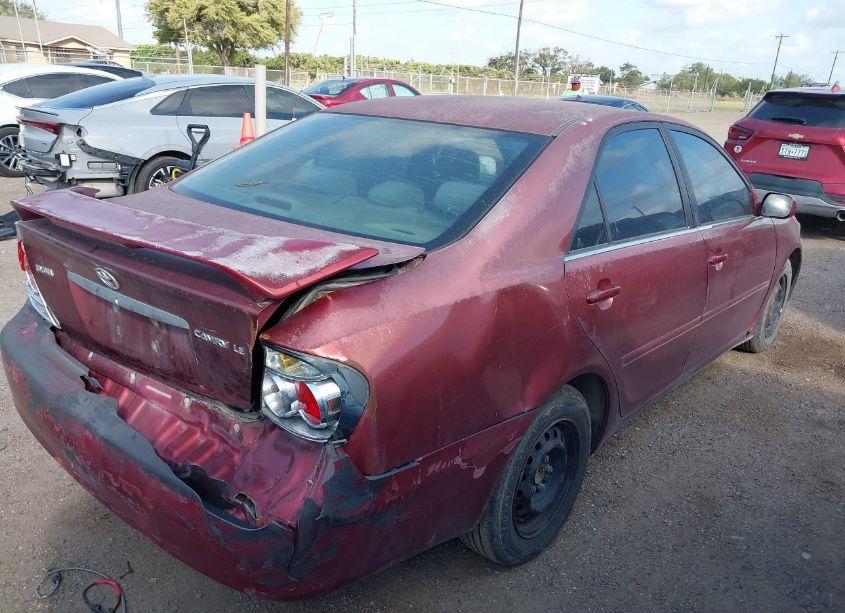 Photo 4 of 2006 Toyota Camry LE (VIN 4T1BE32K76U165051)