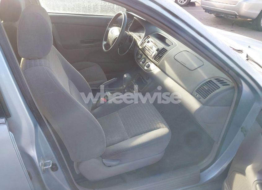 Photo 5 of 2006 Toyota Camry LE (VIN 4T1BE32K76U666540)