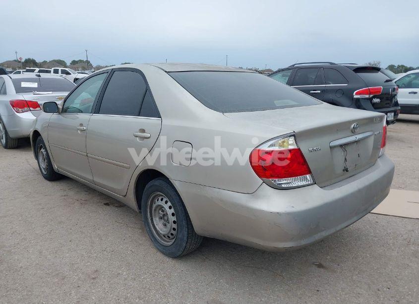 Photo 3 of 2006 Toyota Camry LE (VIN 4T1BE32K76U671964)
