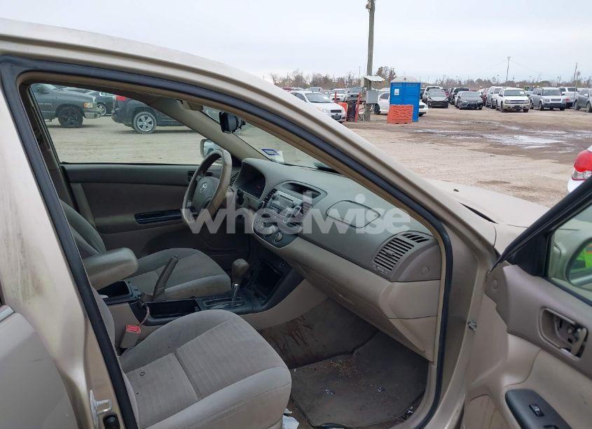 Photo 5 of 2006 Toyota Camry LE (VIN 4T1BE32K76U671964)