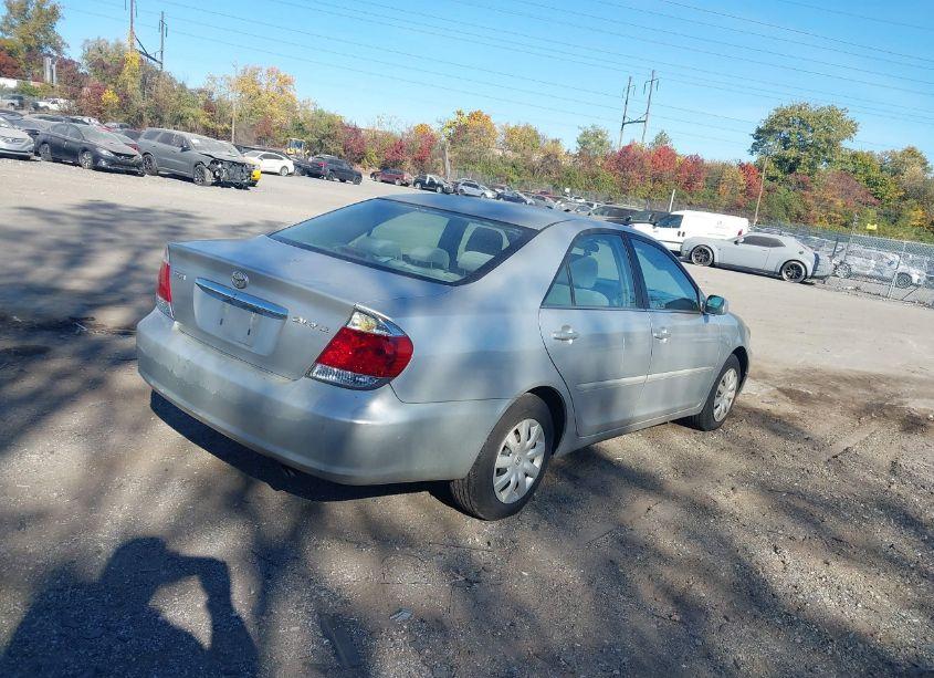 Photo 4 of 2006 Toyota Camry LE (VIN 4T1BE32K76U674542)