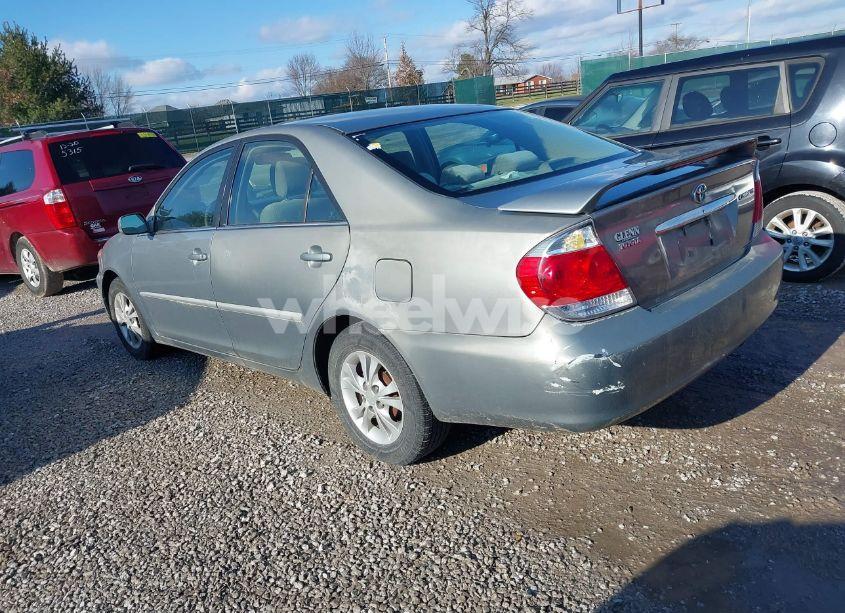Photo 3 of 2006 Toyota Camry LE (VIN 4T1BE32K76U681684)