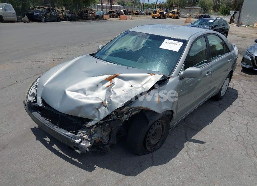 Photo 2 of 2006 Toyota Camry LE (VIN 4T1BE32K76U683967)