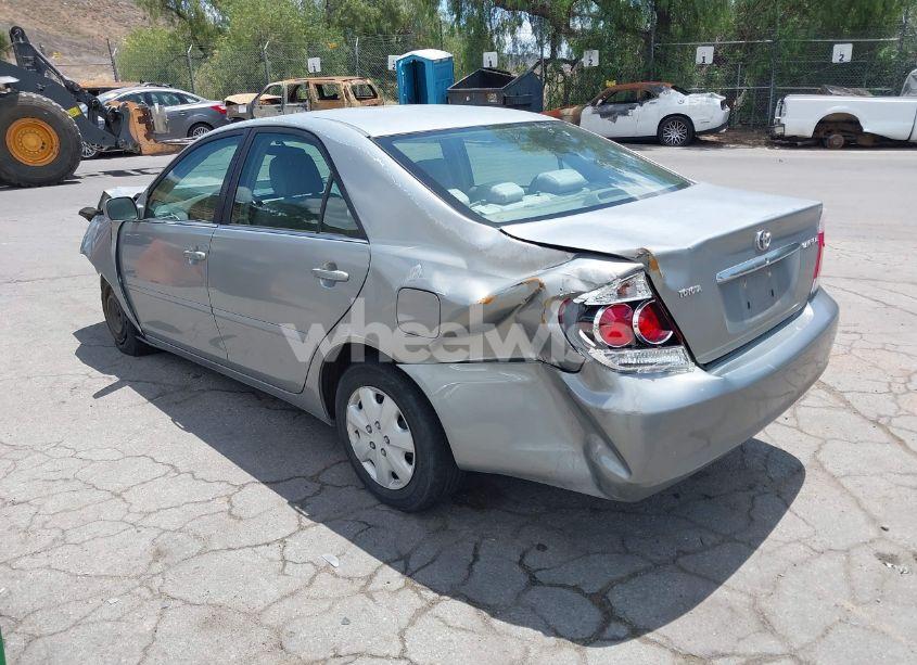 Photo 3 of 2006 Toyota Camry LE (VIN 4T1BE32K76U683967)