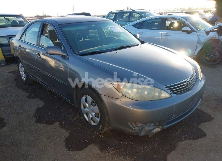 2006 Toyota Camry LE (VIN 4T1BE32K76U687906) main photo