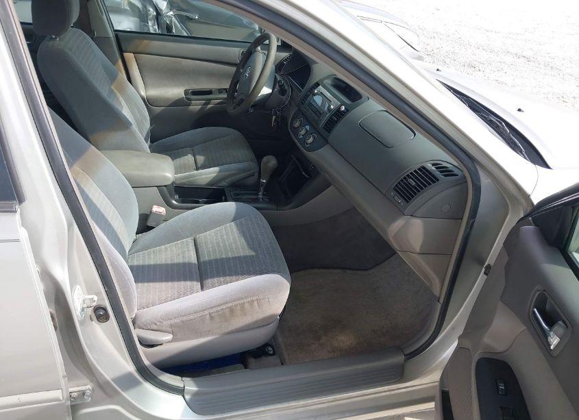 Photo 5 of 2006 Toyota Camry LE (VIN 4T1BE32K76U704574)