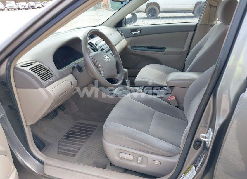 Photo 5 of 2006 Toyota Camry LE (VIN 4T1BE32K76U706227)